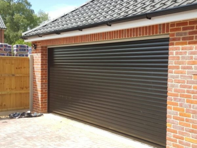 Garage Door Spraying